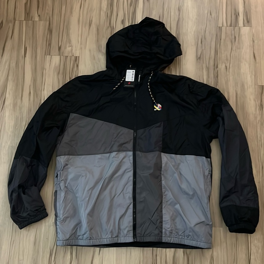 NWT Peloton Windbreaker